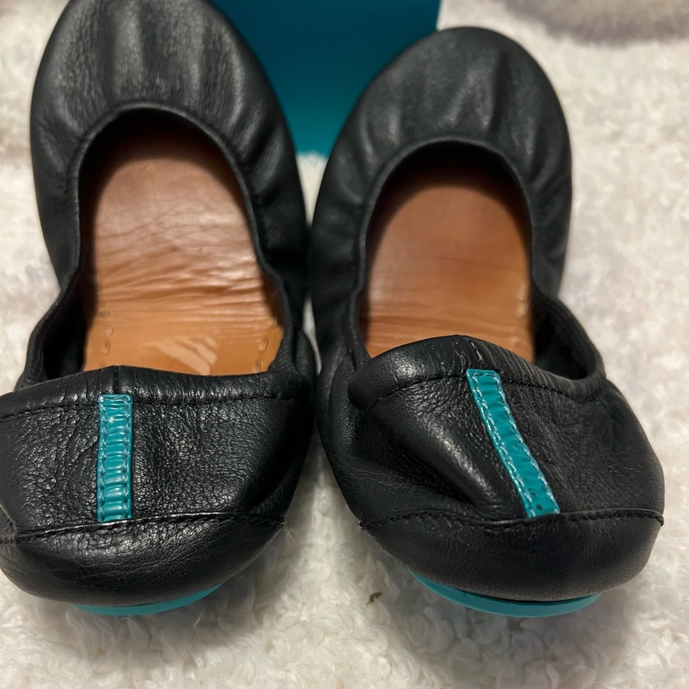 Tieks Matte Black Size 7 - image 3